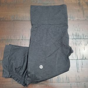 Lululemon Athletica Capri